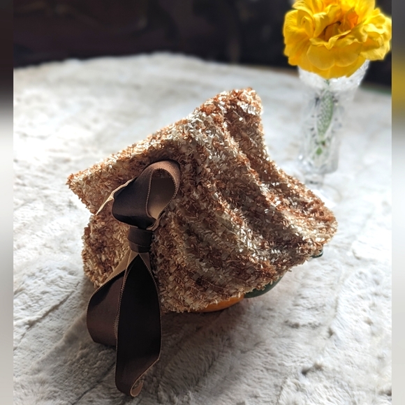 Toasted Coconut Cake Hat - Picture 11 of 11